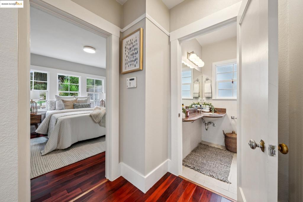 UPPER DIMOND - Residential