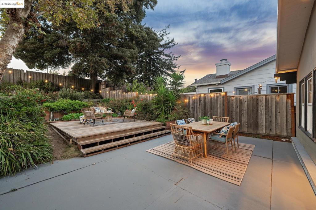 UPPER DIMOND - Residential