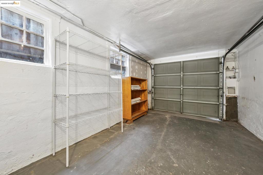 UPPER DIMOND - Residential