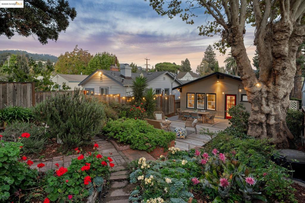 UPPER DIMOND - Residential