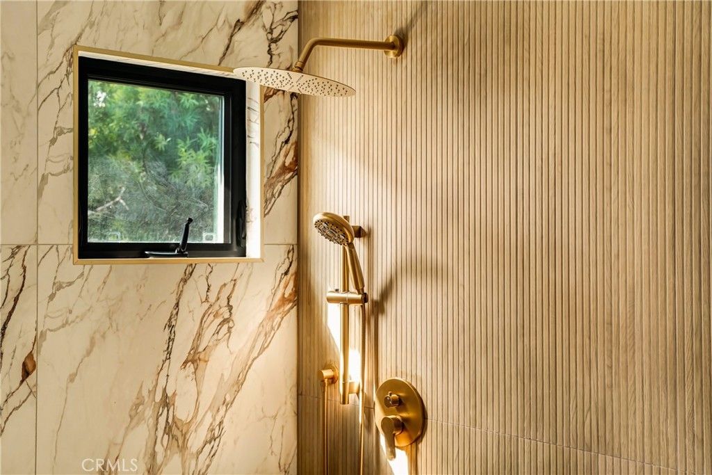 Photo of 636 Bay St, Santa Monica, CA 90405 (MLS # PW25253182)