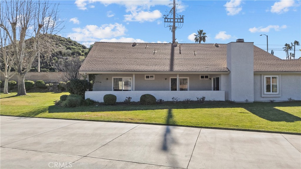 19002 Avenue Of The Oaks