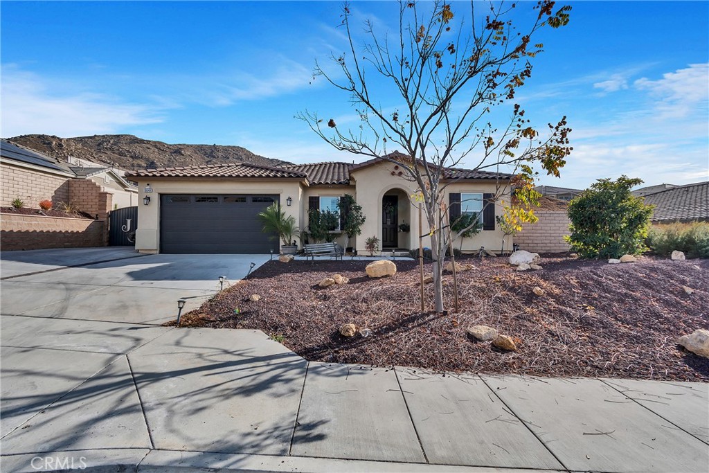 **STUNNINGLY UPGRADED TURNKEY MASTERPIECE – A HOME THAT TRULY HAS IT ALL! **
Welcome to a true showcase of pride in ownership—this extraordinary residence has been meticulously upgraded with no detail overlooked. From the moment you arrive, the grand double-door entry framed with elegant flagstone sets the tone for what awaits inside.
Step into the chef-inspired kitchen, a dream for culinary enthusiasts featuring a premium Wolf cooktop, striking waterfall quartz island, custom cabinetry, and sleek marble-like flooring throughout. The expansive great room is the perfect gathering space, complete with a custom feature wall and a statement fireplace that brings both warmth and style.
Slide open the upgraded double doors and step into your private outdoor paradise! The backyard loggia boasts a built-in chef’s BBQ kitchen, complete with a flat-screen TV, jacuzzi, and enough room to entertain on a grand scale. The nearly half-acre lot is a true entertainer’s dream—complete with a putting green, fire pit, and even a basketball half-court!
Need RV parking? You got it.
This home also features a custom home theatre with projection screen and plush theatre seating, plus a game room with a built-in bar—perfect for movie nights and game-day parties.
Retreat to the luxurious owner’s suite with a spa-like upgraded bath and an enormous walk-in closet outfitted with custom organizers. Even the laundry room is oversized and thoughtfully designed.
You won’t find another home like this in the area—guaranteed. Move-in ready, packed with premium upgrades, and designed for the ultimate lifestyle. This one is a must-see to believe!