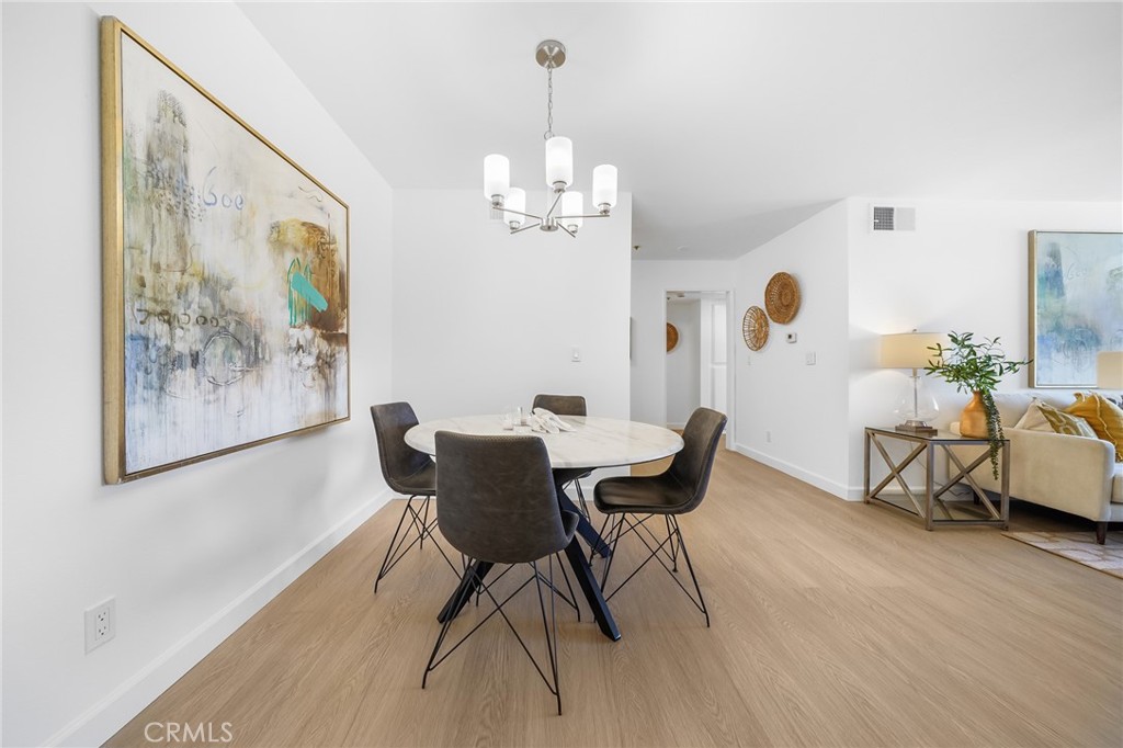 222 S Central Avenue 203
