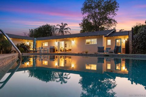 1920 Bernardo Escondido CA 92025