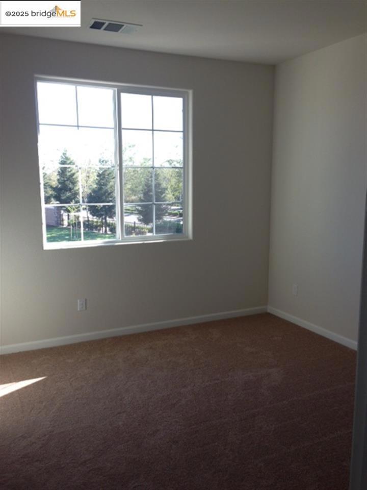 OAKLEY - Residential Lease