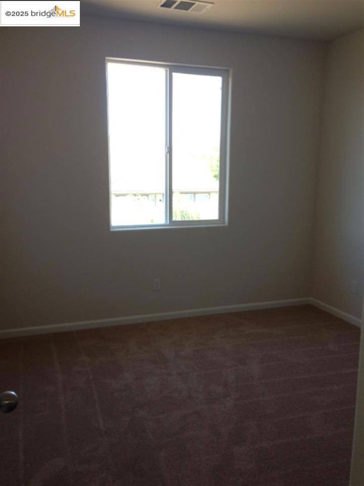 OAKLEY - Residential Lease