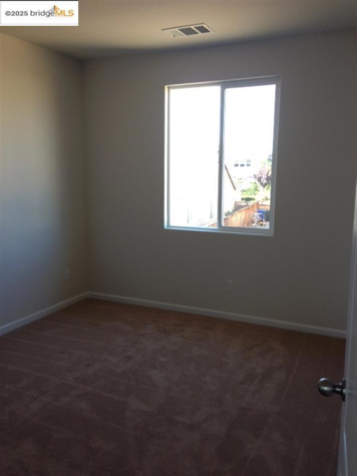 OAKLEY - Residential Lease