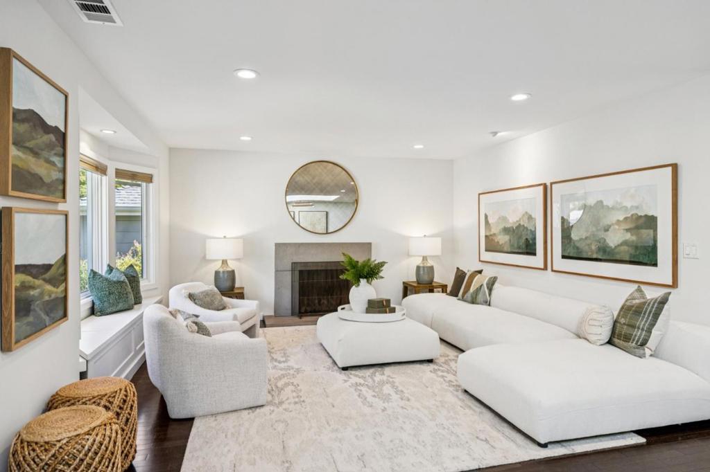 1046 Sonoma Avenue, Menlo Park CA 94025