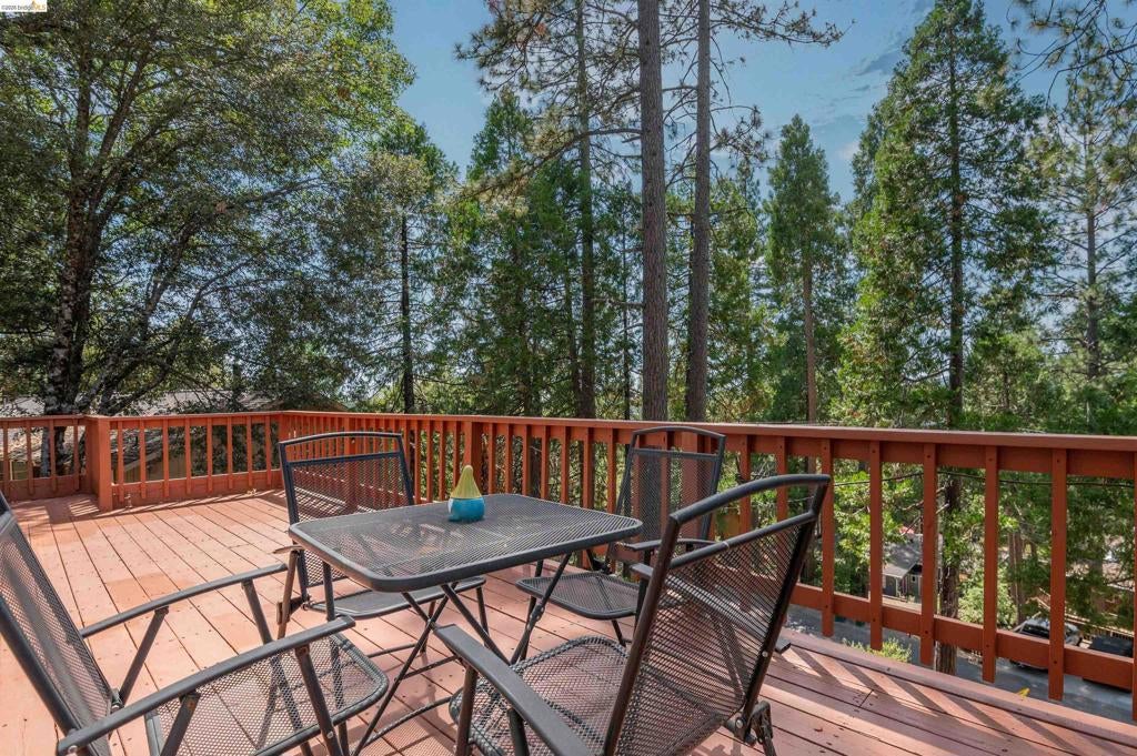 22321 Ponderosa Dr.