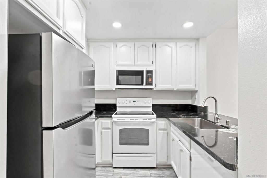 5845 Friars Rd 1110