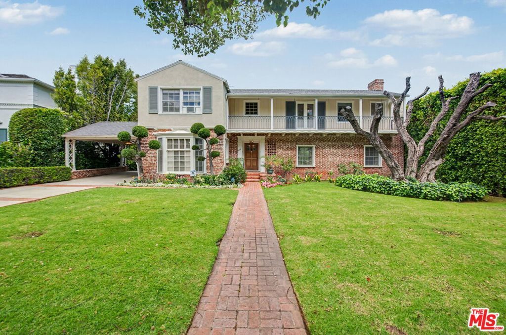 Photo of 608 Trenton Drive, Beverly Hills, CA 90210 (MLS # 26645083)