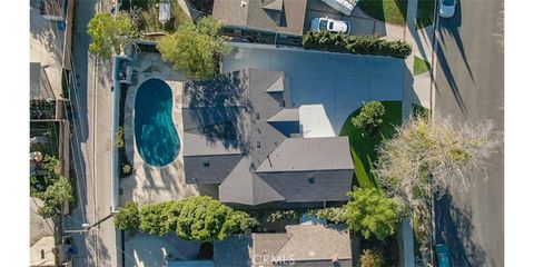 Tiny photo for 24306 Gilmore Street, West Hills, CA 91307 (MLS # SR26039399)