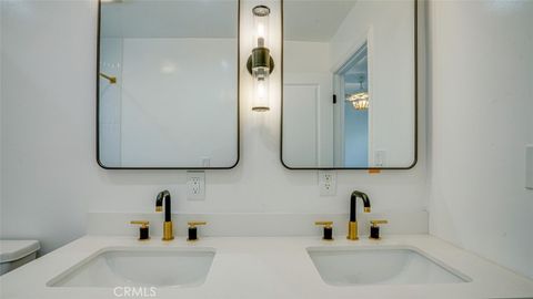 Tiny photo for 24306 Gilmore Street, West Hills, CA 91307 (MLS # SR26039399)