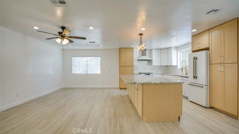 Tiny photo for 24306 Gilmore Street, West Hills, CA 91307 (MLS # SR26039399)