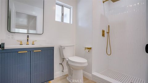 Tiny photo for 24306 Gilmore Street, West Hills, CA 91307 (MLS # SR26039399)