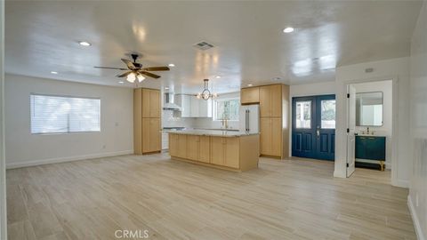 Tiny photo for 24306 Gilmore Street, West Hills, CA 91307 (MLS # SR26039399)