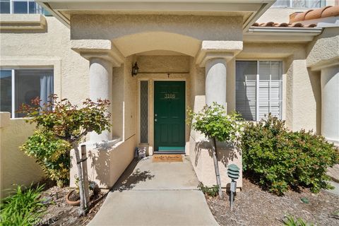 Photo of 18122 Flynn Drive #3106, Canyon Country, CA 91387 (MLS # SR26053808)