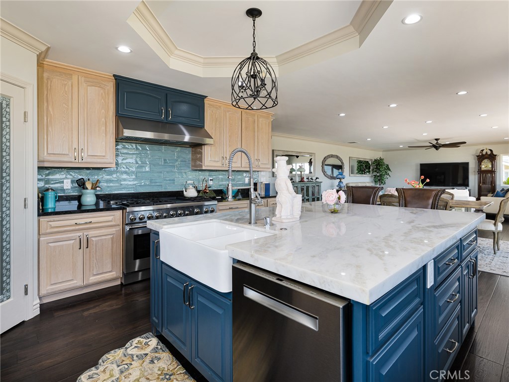 30229 Kingsridge Drive