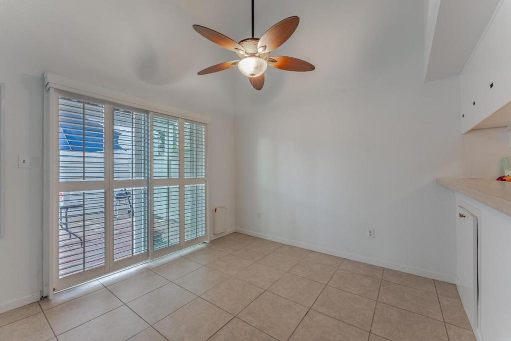 5860 Alexandria Place