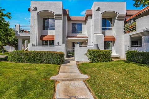 Photo of 401 S El Cielo Road #35, Palm Springs, CA 92262 (MLS # JT26086352)