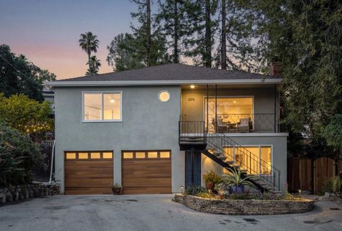 Photo of 3076 Oak Knoll Drive, Redwood City, CA 94062 (MLS # ML82045357)