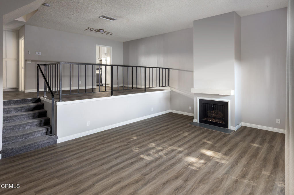 103 E Sierra Madre Boulevard Unit E
