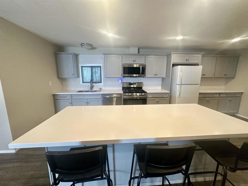 8301 Mission Gorge Road 282