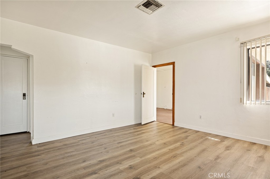 31642 Avenue Avenue E