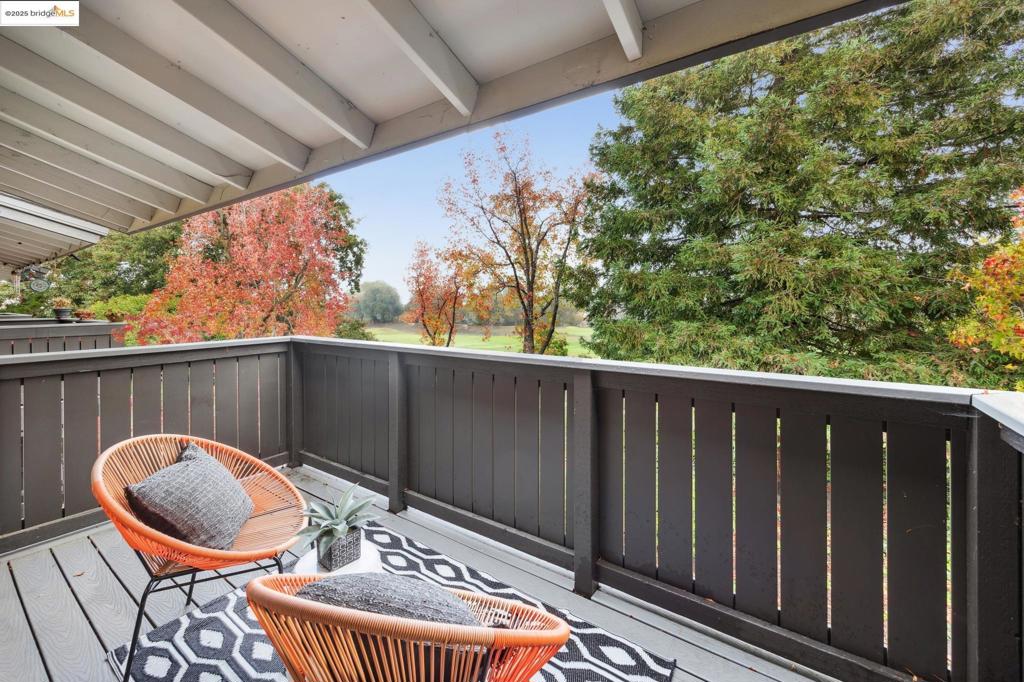 DIABLO HILLS - Residential