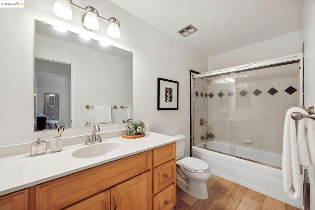 DIABLO HILLS - Residential