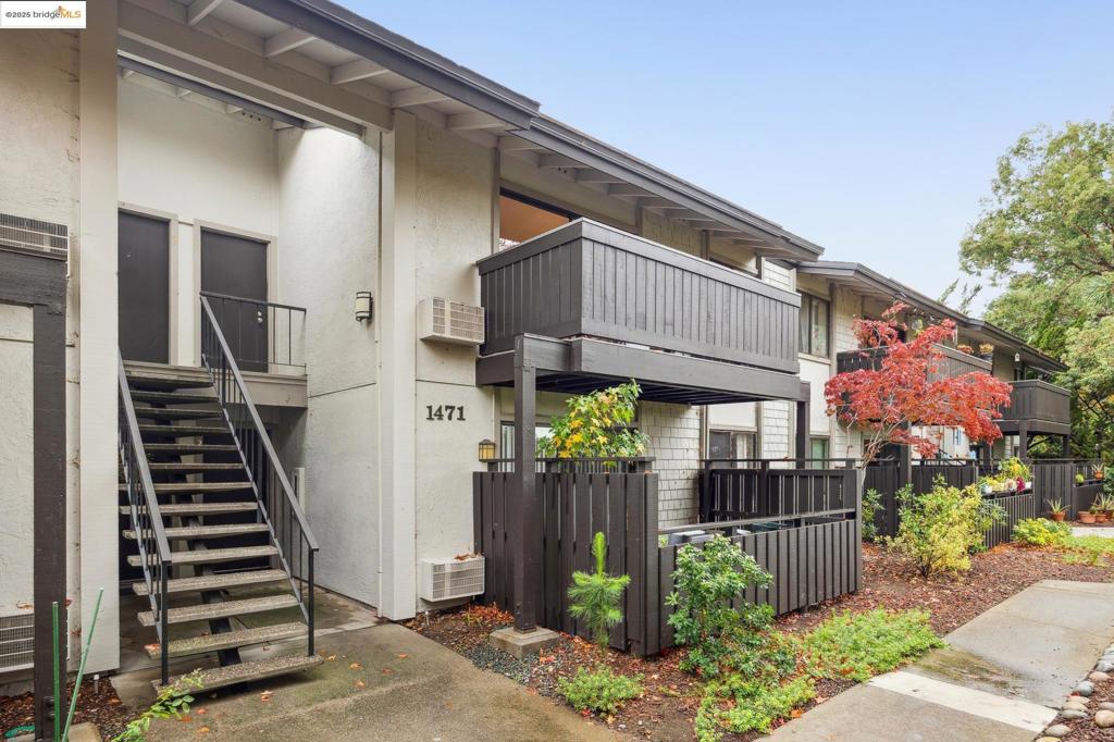 DIABLO HILLS - Residential