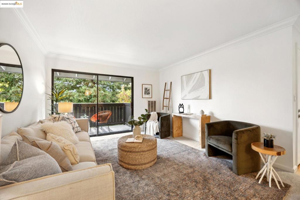 DIABLO HILLS - Residential