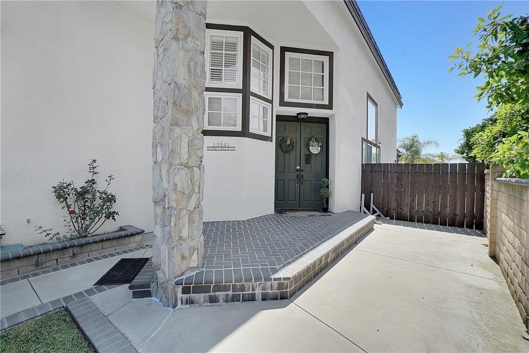 13941 Honey Ridge