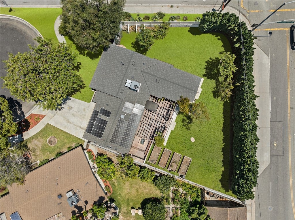 1213 N Studebaker Road
