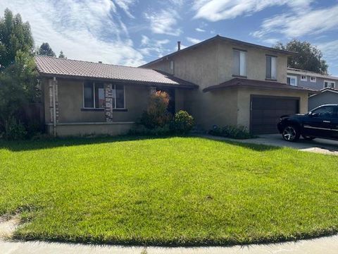 Photo of 4778 Park Douglas Place, San Jose, CA 95136 (MLS # ML82044675)