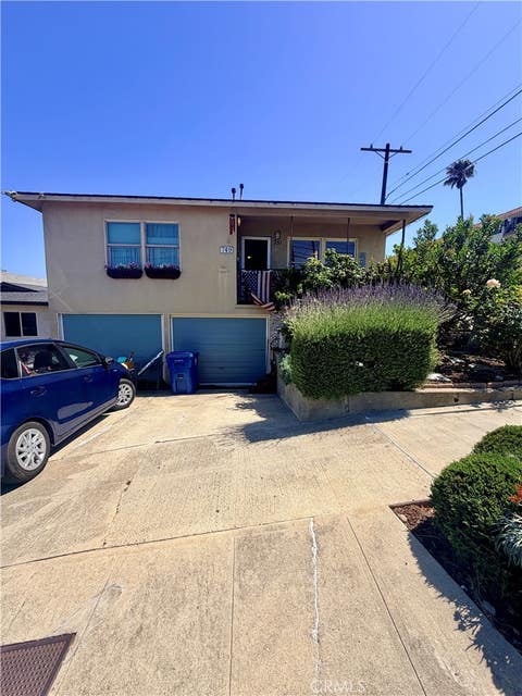 Photo of 751 W 26th, San Pedro, CA 90731 (MLS # SB26120831)