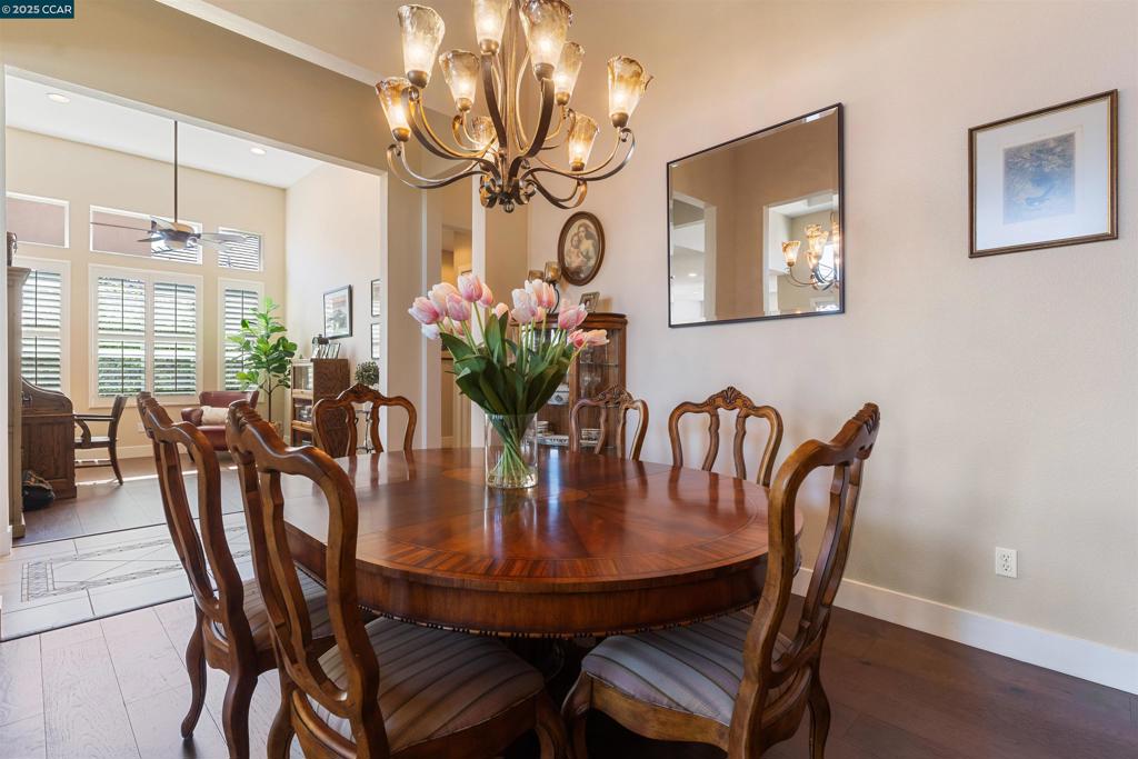 TRILOGY VINEYARDS - Residential