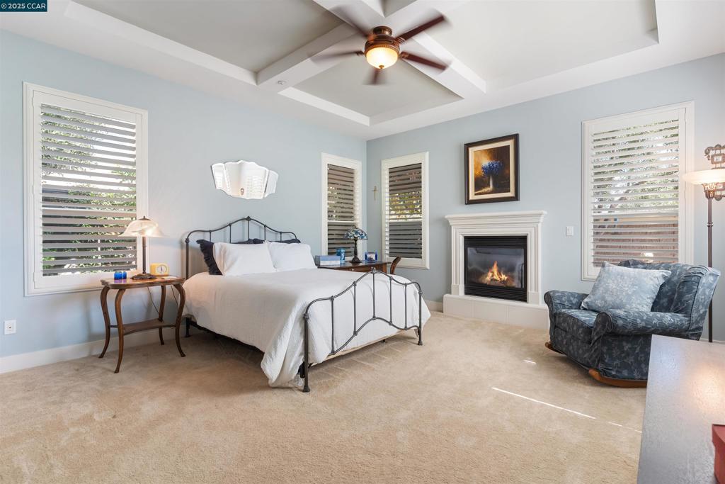 TRILOGY VINEYARDS - Residential