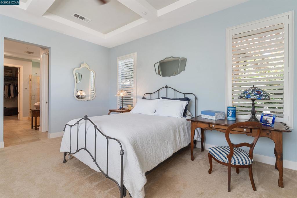 TRILOGY VINEYARDS - Residential