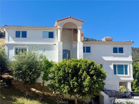 Photo of 43 Flintlock Lane, Bell Canyon, CA 91307 (MLS # OC26133973)