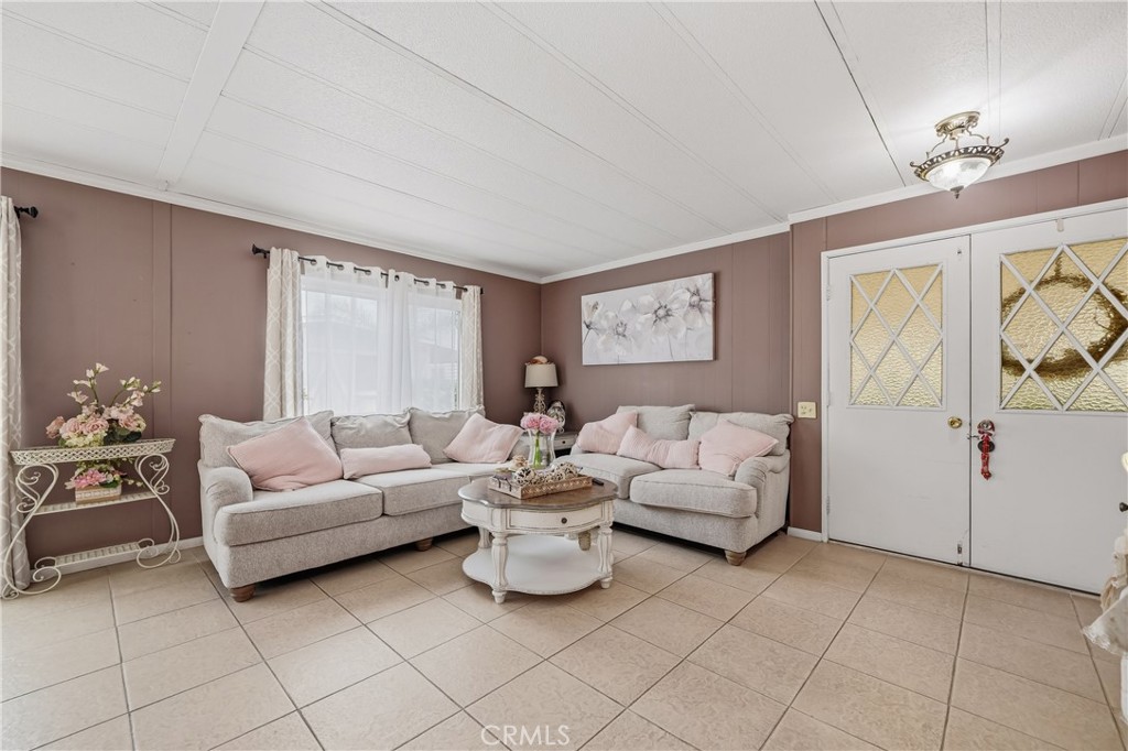 12400 Cypress 11