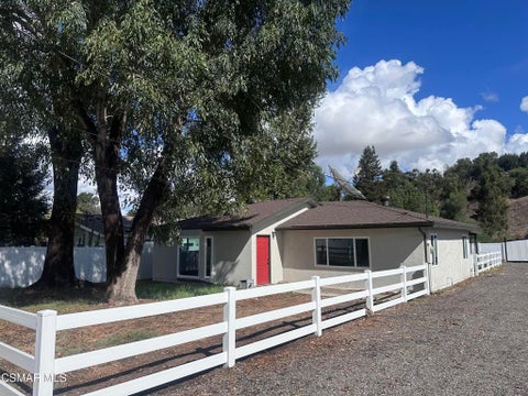 Photo of 4080 Hitch Boulevard #Unit B, Moorpark, CA 93021 (MLS # 226005065)