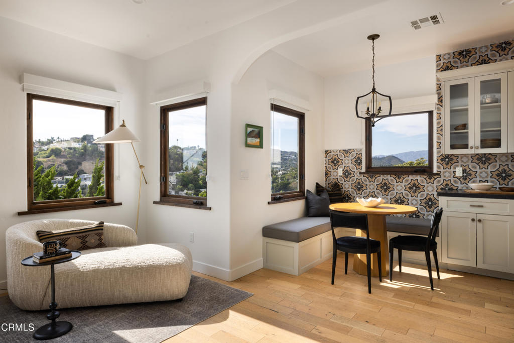 Properties 4 2117 Redrock Court