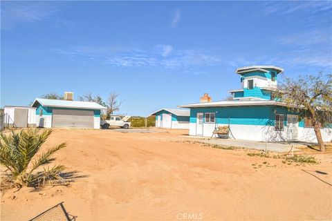 Photo of 70373 Orion Street, 29 Palms, CA 92277 (MLS # JT26046077)