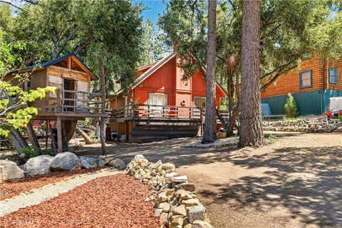 Tiny photo for 1908 Teton Way, Pine Mountain Club, CA 93222 (MLS # SR26122157)