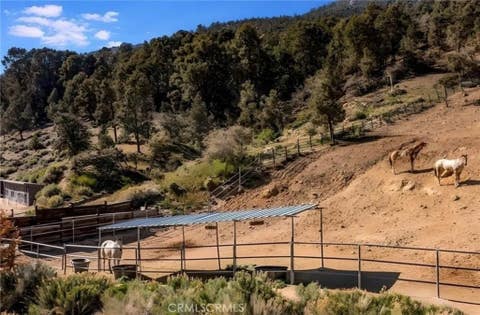 Tiny photo for 1908 Teton Way, Pine Mountain Club, CA 93222 (MLS # SR26122157)