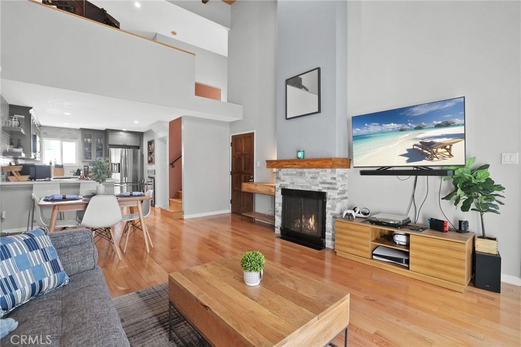Photo of 11954 Goshen Avenue #205, Los Angeles, CA 90049 (MLS # PW25192082)