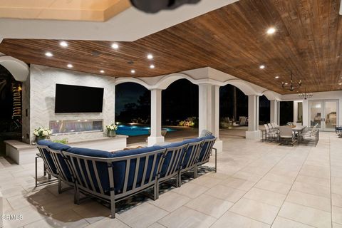 Tiny photo for 1069 Corte Barroso, Camarillo, CA 93010 (MLS # V1-34247)