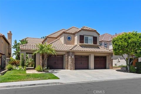 Photo of 27 Glen Echo, Rancho Santa Margarita, CA 92679 (MLS # OC26120180)
